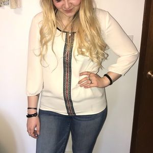 Blouse with cute design